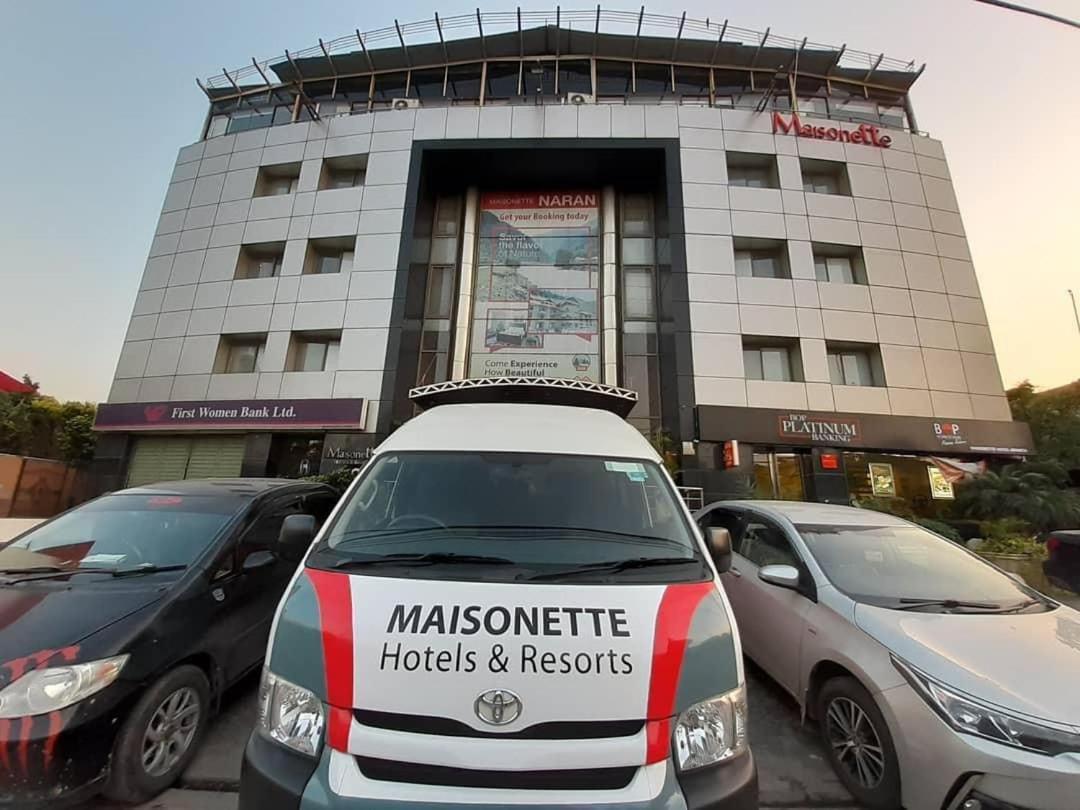 Maisonette Hotel & Apartments Lahore Bagian luar foto